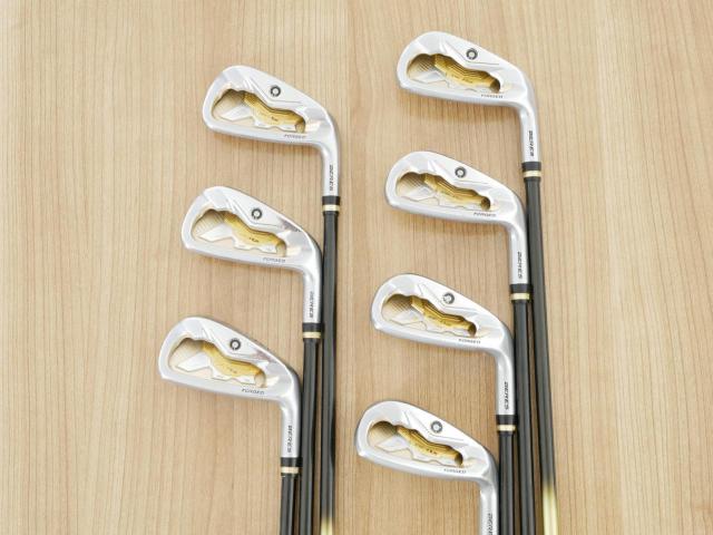 Iron set : Honma : ชุดเหล็ก Honma Beres IS-02 (หน้าเด้ง Forged) มีเหล็ก 5-11 (7 ชิ้น เทียบเท่า 4-Pw) ก้าน ARMRQ 6 (49) Flex R (2 ดาว)