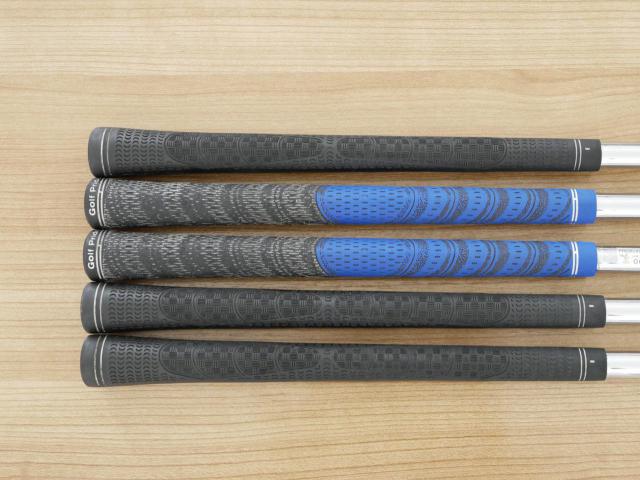 Iron set : Honma : ชุดเหล็ก Honma Bezeal 535 (ปี 2019 รุ่นนี้ใบใหญ่ที่สุดของ Honma) มีเหล็ก 6-10 (5 ชิ้น) ก้านเหล็ก NS Pro 950 Flex R