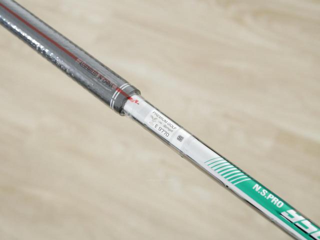 Wedge : Other : **ของใหม่ ยังไม่แกะพลาสติก** Wedge Maruman MAJESTY W-Moment Loft 56 ก้านเหล็ก NS Pro 950 NEO Flex S