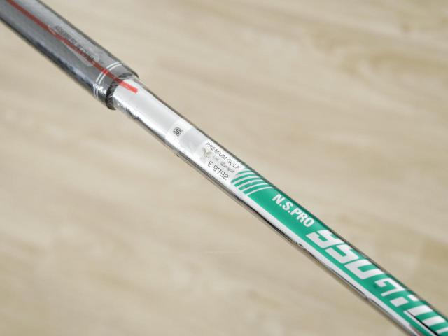 Wedge : Other : **ของใหม่ ยังไม่แกะพลาสติก** Wedge Maruman MAJESTY W-Moment Loft 58 ก้านเหล็ก NS Pro 950 NEO Flex S