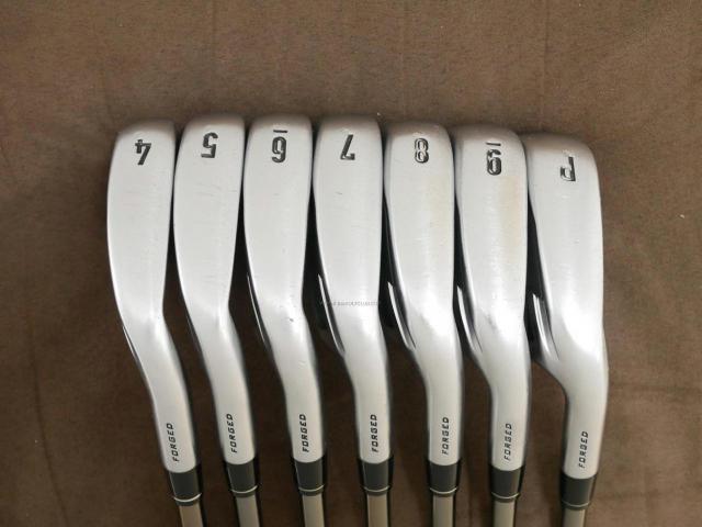 Iron set : Callaway : ชุดเหล็ก Callaway APEX Forged มีเหล็ก 4-Pw (7 ชิ้น) ก้านกราไฟต์ UST Mamiya RECOIL 680 Flex S (F4)