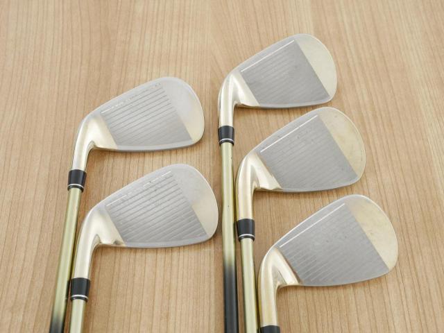 Iron set : PRGR : ชุดเหล็ก PRGR ID Nabla Red Titan (รุ่นท๊อปสุด หน้าเด้ง ไกลมาก) มีเหล็ก 6-Pw (5 ชิ้น) ก้านกราไฟต์ M-37 Flex R