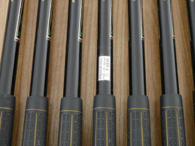 Iron set : XXIO : ชุดเหล็ก XXIO Prime 7 (รุ่นท๊อปสุด ตีง่าย ไกล) มีเหล็ก 5-Pw,Aw,Sw (8 ชิ้น) ก้านกราไฟต์ SP-700 Flex R