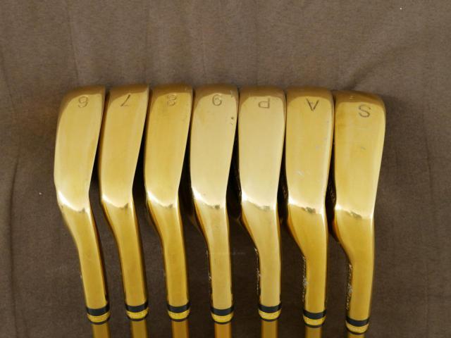 Iron set : Other Brand : ชุดเหล็ก Mutsumi Honma MH608 Maraging (ใบใหญ่ ตีง่าย ไกล) มีเหล็ก 6-Pw,Aw,Sw (7 ชิ้น) ก้านกราไฟต์ Flex R