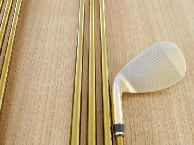 Iron set : Tsuruya : ชุดเหล็ก Tsuruya AXEL Gold Premium II (รุ่นปี 2017 ของใหม่ 6 หมื่นกว่าบาท หน้าเด้งสุดๆ ไกลสุดๆๆ) มีเหล็ก 7-Pw,Aw,As,Sw (7 ชิ้น ครบเซ็ต) ก้านกราไฟต์ Flex R