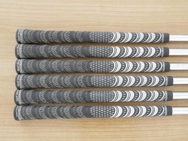Iron set : Titleist : ชุดเหล็ก Titleist T350 Forged (รุ่นใหม่ล่าสุด ออกปี 2023) มีเหล็ก 6-Pw,48 (6 ชิ้น) ก้านเหล็ก NS Pro 880 AMC Flex S