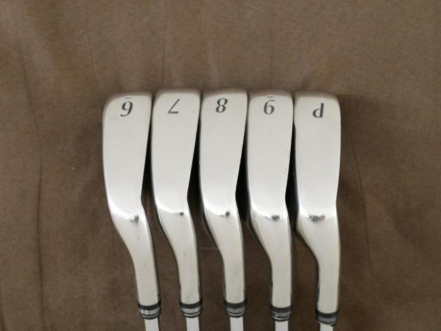 Iron set : XXIO : ชุดเหล็ก XXIO 11 (ปี 2020 ตีง่ายมาก) มีเหล็ก 6-Pw (5 ชิ้น) ก้านเหล็ก NS Pro 860 DST Flex R
