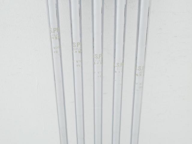 Iron set : XXIO : ชุดเหล็ก XXIO 11 (ปี 2020 ตีง่ายมาก) มีเหล็ก 6-Pw (5 ชิ้น) ก้านเหล็ก NS Pro 860 DST Flex R