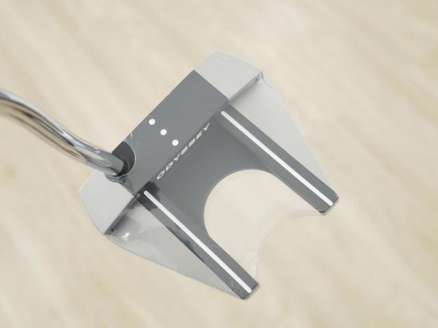 Putter : All : **ของใหม่ ยังไม่แกะพลาสติก** พัตเตอร์ Odyssey Microhinge #7 DB (รุ่นล่าสุด ปี 2025) ยาว 33 นิ้ว