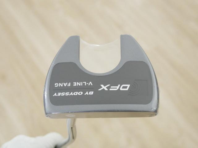 Putter : All : **ของใหม่ ยังไม่แกะพลาสติก** พัตเตอร์ Odyssey DFX V-Line Fang (รุ่นปี 2025) ยาว 34 นิ้ว
