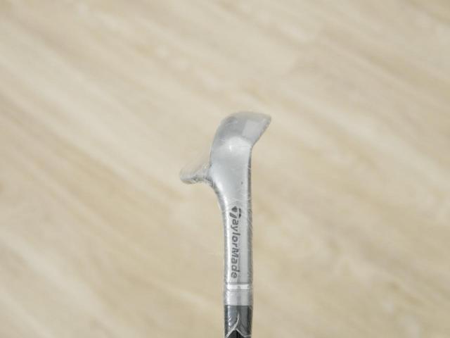 Wedge : Taylormade : **ของใหม่ ยังไม่แกะพลาสติก** Wedge Taylormade Milled Grind 4 Loft 58 ก้านเหล็ก Dynamic Gold EX Weight Lock Tour Issue S200