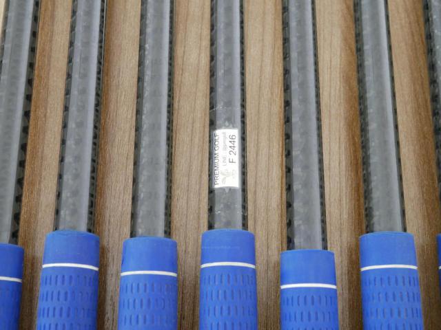 Iron set : Honma : ชุดเหล็ก Honma Beres IS-02 (หน้าเด้ง Forged) มีเหล็ก 5-11,Aw,Sw (9 ชิ้น เทียบเท่า 4-Pw,Aw,Sw) ก้าน ARMRQ 6 (54) Flex R (2 ดาว)