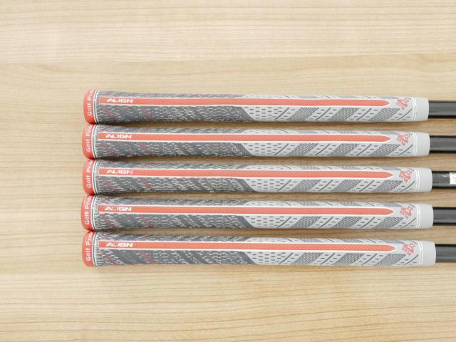 Iron set : Miura : ชุดเหล็ก Miura PI-401 (ออกปี 2021 นุ่ม ง่าย ระยะดี) มีเหล็ก 6-Pw (5 ชิ้น) ก้านกราไฟต์ Graphite Design RAUNE i75 Flex R