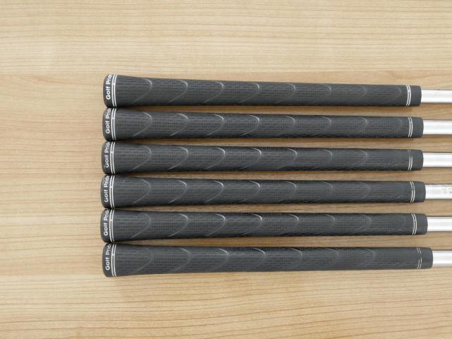 Iron set : Mizuno : ชุดเหล็ก Mizuno Pro 225 Forged (ปี 2023 นุ่ม แน่น ระยะดี) มีเหล็ก 5-Pw (6 ชิ้น) ก้านเหล็ก NS Pro 950 NEO Flex R