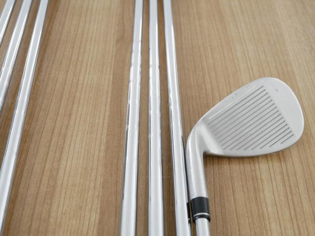 Iron set : Taylormade : ชุดเหล็ก Taylormade Stealth HD (ออกปี 2022 Japan Spec. ใบใหญ่มาก ตีง่ายสุดๆ) มีเหล็ก 6-Pw,Aw,Sw (7 ชิ้น) ก้านเหล็ก KBS Max MT 80 Flex S