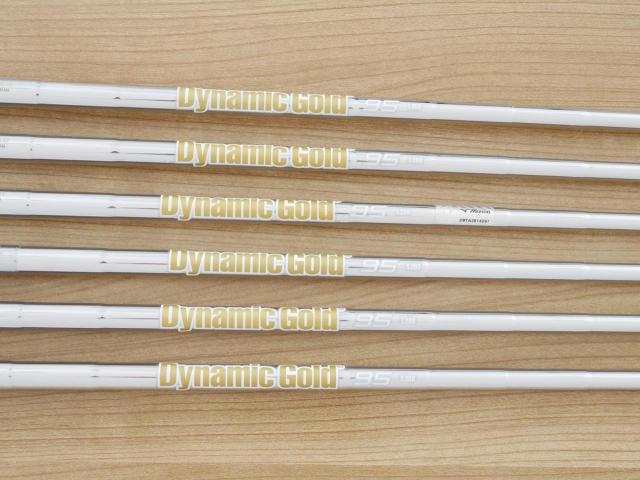 Iron set : Mizuno : ชุดเหล็ก Mizuno JPX 923 Tour Forged (ออกปี 2023 ตัวท๊อป นุ่ม แน่น คมสุดๆ) มีเหล็ก 5-Pw (6 ชิ้น) ก้านเหล็ก Dynamic Gold 95 S200 