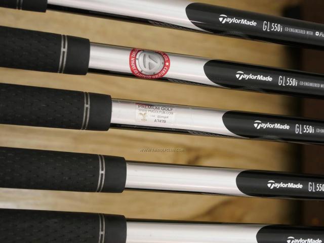 Iron set : Taylormade : ชุดเหล็ก Taylormade Gloire (รุ่นท๊อปสุด Japan Spec. ใบใหญ่ ตีง่าย ไกล) มีเหล็ก 6-Pw,Aw (6 ชิ้น) ก้านกราไฟต์ Flex R