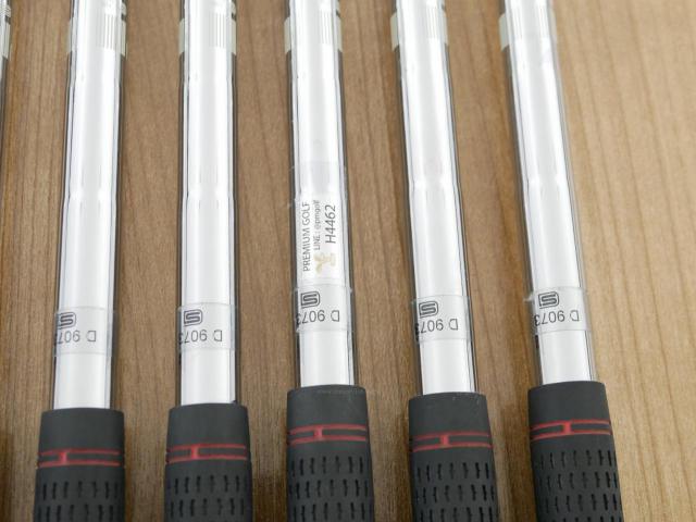 Iron set : Daiwa : ชุดเหล็ก Daiwa OnOff (Forged นุ่มมากๆ) มีเหล็ก 5-Pw (6 ชิ้น) ก้านเหล็ก NS Pro 950 GH Flex S