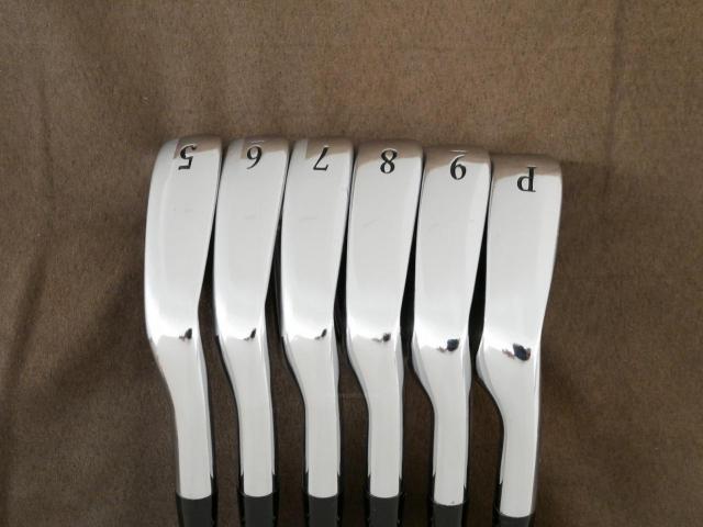 Iron set : Daiwa : ชุดเหล็ก Daiwa OnOff (Forged นุ่มมากๆ) มีเหล็ก 5-Pw (6 ชิ้น) ก้านเหล็ก NS Pro 950 GH Flex S