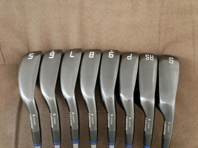 Iron set : Daiwa : ชุดเหล็ก Daiwa Onoff FF-247 (รุ่นล่าสุด หน้าเด้งสุดๆ ตีไกลสุดๆ ง่ายสุดของ Daiwa) มีเหล็ก 5-Pw,As,Sw (8 ชิ้น) ก้านกราไฟต์ Flex R