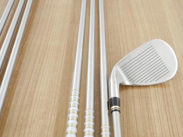 Iron set : Other Brand : ชุดเหล็ก Ryoma DSI (ตีง่ายมาก ไกลมากๆ หายากสุดๆ) มีเหล็ก 6-Pw,Aw,Sw (7 ชิ้น เหล็ก 6 ระยะเท่าเหล็ก 5 รุ่นอื่น) ก้านกราไฟต์ Tour AD Flex R2