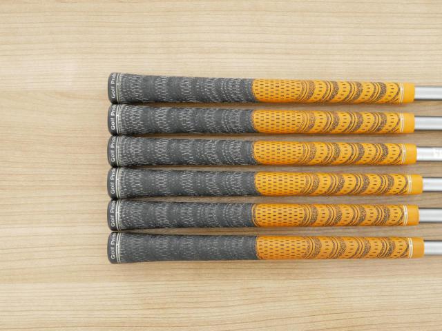 Iron set : Katana : ชุดเหล็ก Katana Sword Izu Max i (หน้าเด้ง) มีเหล็ก 6-Pw,Aw (6 ชิ้น)  ก้านกราไฟต์ Flex SR