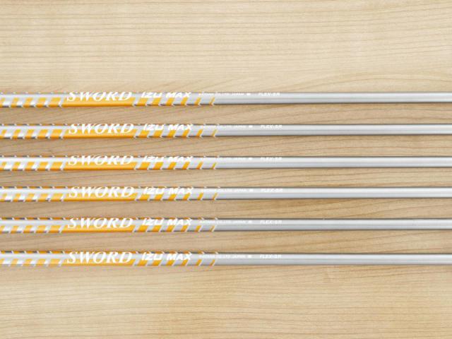 Iron set : Katana : ชุดเหล็ก Katana Sword Izu Max i (หน้าเด้ง) มีเหล็ก 6-Pw,Aw (6 ชิ้น)  ก้านกราไฟต์ Flex SR