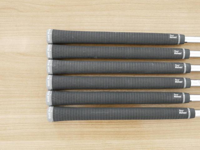 Iron set : Fourteen : ชุดเหล็ก Fourteen TC-550 Forged มีเหล็ก 5-Pw (6 ชิ้น) ก้านเหล็ก Ns Pro 950 GH Flex R