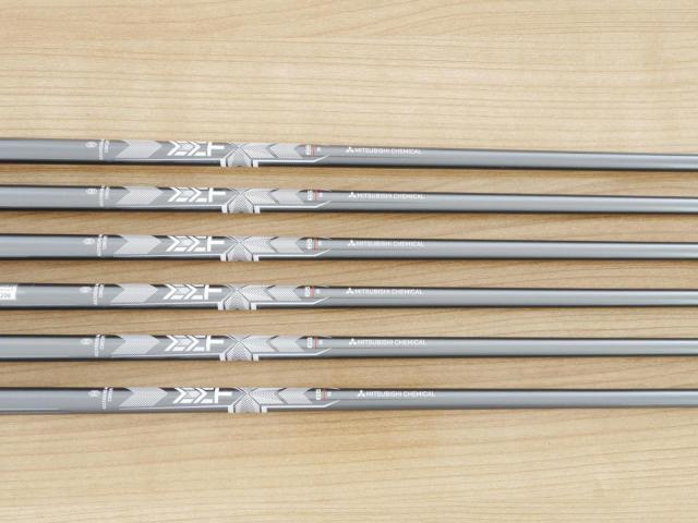 Iron set : Titleist : ชุดเหล็ก Titleist T250 Forged Launch Spec (รุ่นล่าสุด ออกปี 2025 Japan Spec) มีเหล็ก 5-Pw (6 ชิ้น) ก้านกราไฟต์ Mitsubishi MMT 65 Flex R