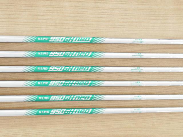 Iron set : Honma : ชุดเหล็ก Honma Tour World TR20P Lee Bo Mee Limited Edition (ออกปี 2020) มีเหล็ก 6-11 (6 ชิ้น) ก้านเหล็ก NS Pro 950 NEO Flex S