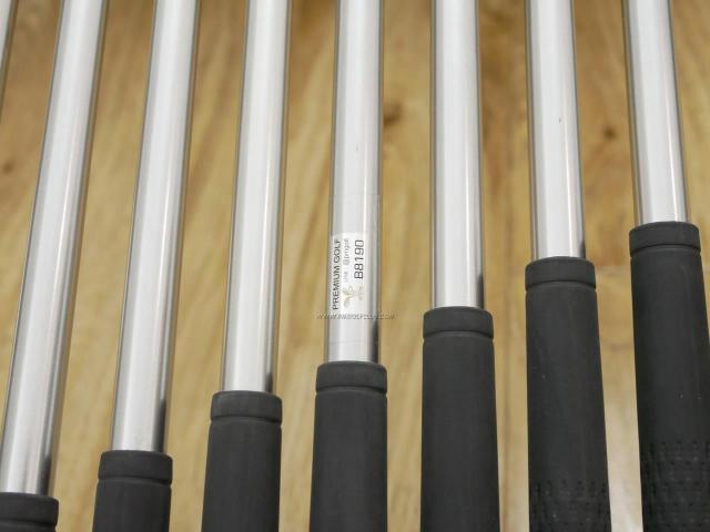 Iron set : Honma : ชุดเหล็ก Honma TwinMarks TM-503 มีเหล็ก 3-11,Sw (10 ชิ้น) ก้านกราไฟต์ Honma TK-353 Twin Kick Flex R (1 ดาว)