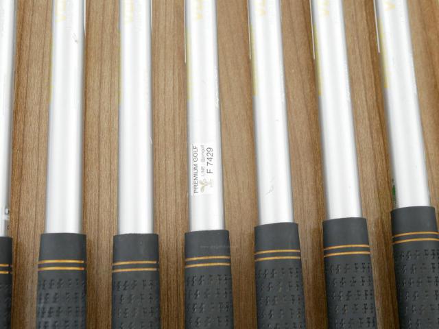 Iron set : Katana : ชุดเหล็ก Katana Voltio IV G Series II (ปี 2018) มีเหล็ก 5-Pw,Aw,Sw (8 ชิ้น) ก้านกราไฟต์ Fujikura Speeder 550 Flex R