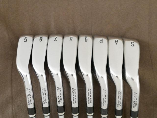 Iron set : Katana : ชุดเหล็ก Katana Voltio IV G Series II (ปี 2018) มีเหล็ก 5-Pw,Aw,Sw (8 ชิ้น) ก้านกราไฟต์ Fujikura Speeder 550 Flex R