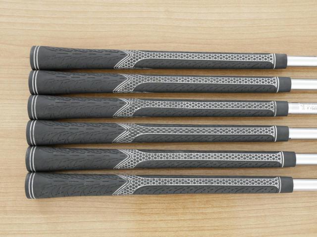 Iron set : PRGR : ชุดเหล็ก PRGR RS Titanium Face (ออกปี 2017 ตีไกล) มีเหล็ก 6-Pw,Aw (6 ชิ้น) ก้านเหล็ก Dynamic Gold S200