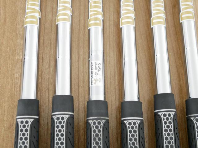 Iron set : PRGR : ชุดเหล็ก PRGR RS Titanium Face (ออกปี 2017 ตีไกล) มีเหล็ก 6-Pw,Aw (6 ชิ้น) ก้านเหล็ก Dynamic Gold S200