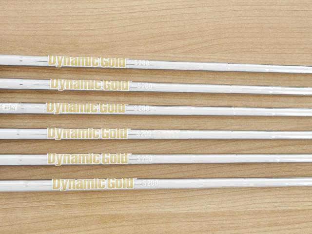 Iron set : PRGR : ชุดเหล็ก PRGR RS Titanium Face (ออกปี 2017 ตีไกล) มีเหล็ก 6-Pw,Aw (6 ชิ้น) ก้านเหล็ก Dynamic Gold S200