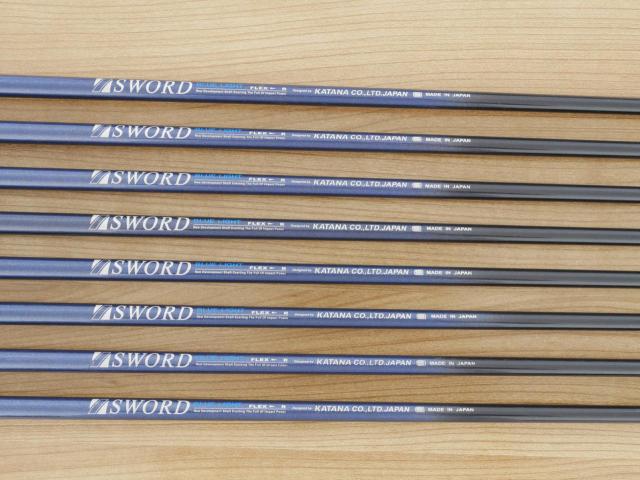 Iron set : Katana : ชุดเหล็ก Katana Sword SL-550 มีเหล็ก 5-Pw,Aw,Sw (8 ชิ้น) ก้านกราไฟต์ FLex R