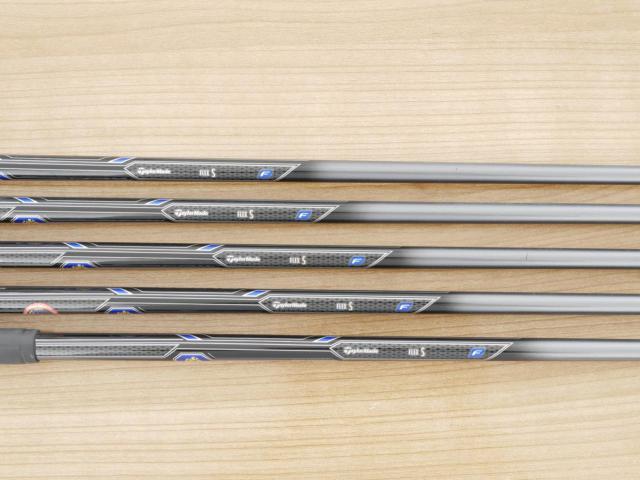 Iron set : Taylormade : ชุดเหล็ก Taylormade Gloire F2 Forged (รุ่นท๊อปสุด Japan Spec. ออกปี 2017) มีเหล็ก 6-Pw (5 ชิ้น) ก้านกราไฟต์ Flex S