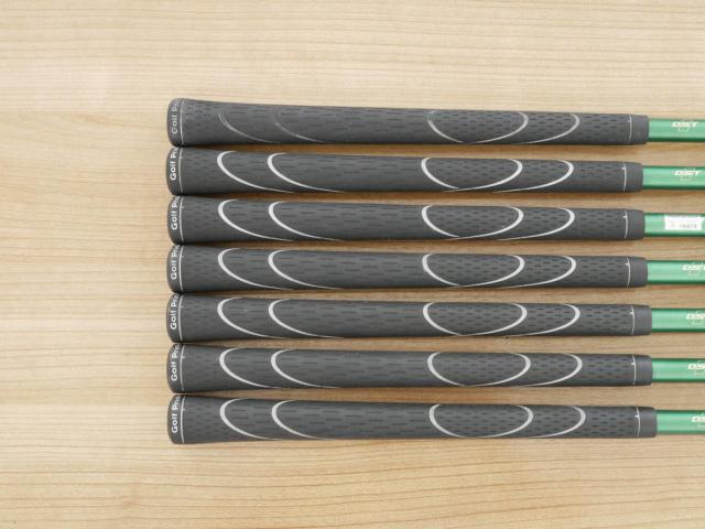 Iron set : XXIO : ชุดเหล็ก XXIO Prime 8 (รุ่นท๊อปสุด ออกปี 2015 ตีง่าย ไกล) มีเหล็ก 6-Pw,Aw,Sw (7 ชิ้น) ก้านกราไฟต์ SP-800 Flex R2