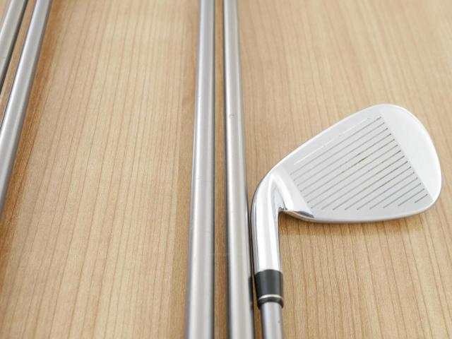Iron set : Taylormade : ชุดเหล็ก Taylormade Gloire (รุ่นท๊อปสุด Japan Spec. ใบใหญ่ ตีง่าย ไกล) มีเหล็ก 6-Pw (5 ชิ้น) ก้านกราไฟต์ Flex S