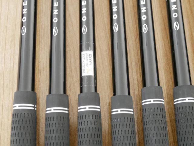 Iron set : Tsuruya : ชุดเหล็ก Tsuruya Onesider EM (ใบใหญ่ ตีง่าย) มีเหล็ก 6-Pw,Aw,Sw (7 ชิ้น) ก้านกราไฟต์ Flex SR