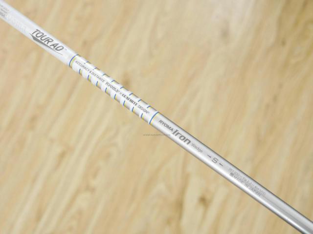 Wedge : Other : **ของใหม่ ยังไม่แกะพลาสติก** Wedge Ryoma DSI (รุ่นล่าสุด ตีง่ายมาก ไกลมากๆ หายากสุดๆ) Loft 49 ก้านกราไฟต์ Tour AD Flex S