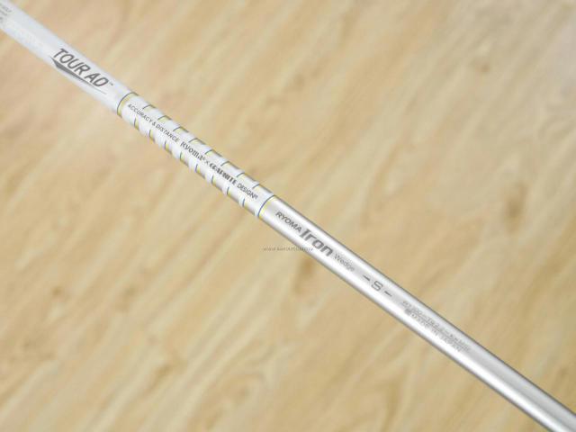 Wedge : Other : **ของใหม่ ยังไม่แกะพลาสติก** Wedge Ryoma DSI (รุ่นล่าสุด ตีง่ายมาก ไกลมากๆ หายากสุดๆ) Loft 56 ก้านกราไฟต์ Tour AD Flex S