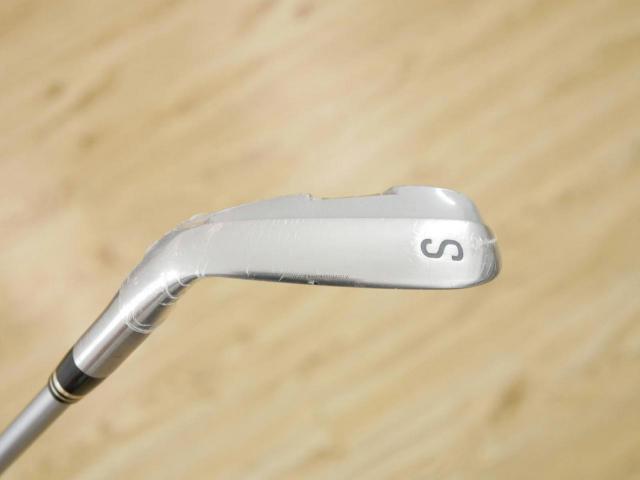 Wedge : Other : **ของใหม่ ยังไม่แกะพลาสติก** Wedge Ryoma DSI (รุ่นล่าสุด ตีง่ายมาก ไกลมากๆ หายากสุดๆ) Loft 56 ก้านกราไฟต์ Tour AD Flex S