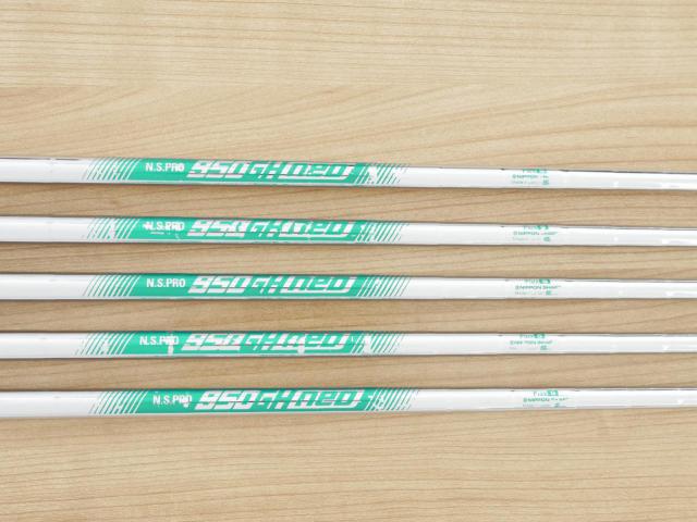 Iron set : Titleist : ชุดเหล็ก Titleist T200 (รุ่นปี 2020) มีเหล็ก 6-Pw (5 ชิ้น) ก้านเหล็ก NS Pro 950 NEO Flex S