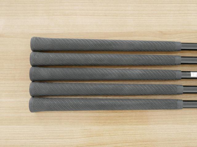 Iron set : Ping : ชุดเหล็ก Ping i525 Forged (ออกปี 2022) มีเหล็ก 6-Pw (5 ชิ้น) ก้านกราไฟต์ Graphite Design RAUNE i90 Flex S