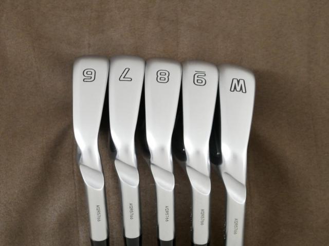 Iron set : Ping : ชุดเหล็ก Ping i525 Forged (ออกปี 2022) มีเหล็ก 6-Pw (5 ชิ้น) ก้านกราไฟต์ Graphite Design RAUNE i90 Flex S