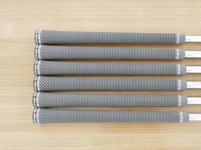 Iron set : Taylormade : ชุดเหล็ก Taylormade P7CB Forged (ซีรี่ย์ท้อปสุด ล่าสุด ปี 2025) มีเหล็ก 5-Pw (6 ชิ้น) ก้านเหล็ก NS Pro Modus 105 Flex S