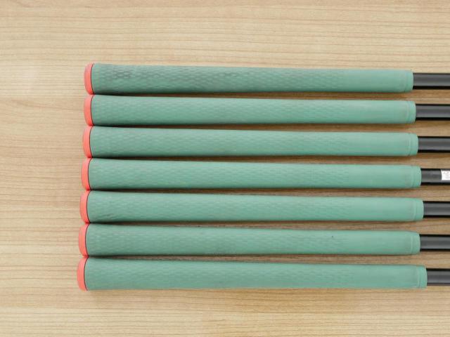 Iron set : Tsuruya : ชุดเหล็ก Tsuruya AXEL Dual Impact MM (หน้าเด้ง ตีง่ายมาก เหมาะกับซีเนียร์) มีเหล็ก 5-Pw,Aw (7 ชิ้น) ก้านกราไฟต์ Flex R