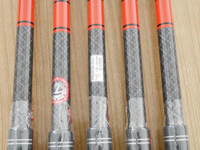 Iron set : Taylormade : **ของใหม่ ยังไม่แกะพลาสติก** ชุดเหล็ก Taylormade Stealth (ออกปี 2022 Japan Spec.) มีเหล็ก 6-Pw (5 ชิ้น) ก้านกราไฟต์ Mitsubishi Tensei TM60 Flex S